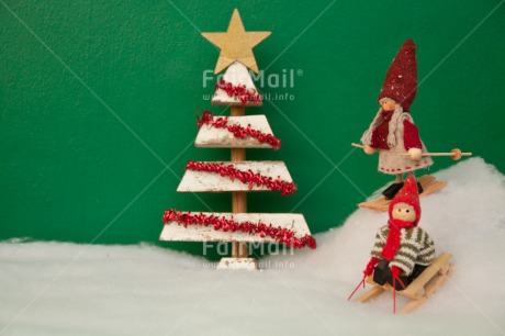 Fair Trade Photo Christmas, Colour image, Horizontal, Peru, Skiing, Sleighing, Snow, South America, Sport, Star, Tree