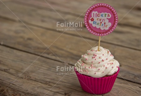 Fair Trade Photo Birth, Colour image, Cupcake, Girl, Horizontal, New baby, People, Peru, Pink, South America