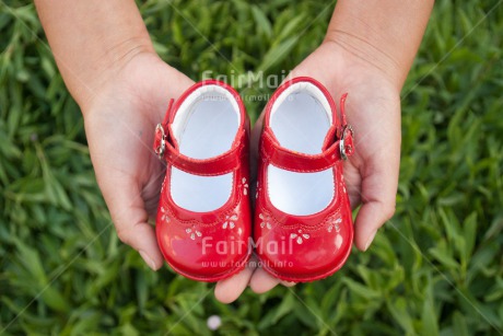 Fair Trade Photo Birth, Colour image, Horizontal, New baby, Peru, Red, Shoe, South America