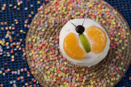 Fair Trade Photo Birthday, Butterfly, Colour image, Cupcake, Food and alimentation, Fruits, Horizontal, Mandarin, Party, Peru, South America, Sweets
