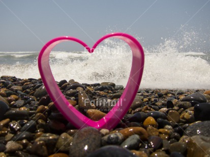 Fair Trade Photo Beach, Closeup, Colour image, Day, Heart, Horizontal, Love, Mothers day, Outdoor, Peru, Pink, South America, Summer, Valentines day