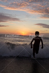 Fair Trade Photo Beach, Colour image, Dailylife, Emotions, Happiness, One boy, People, Peru, Sea, Shooting style, Silhouette, South America, Summer, Sunset, Vertical