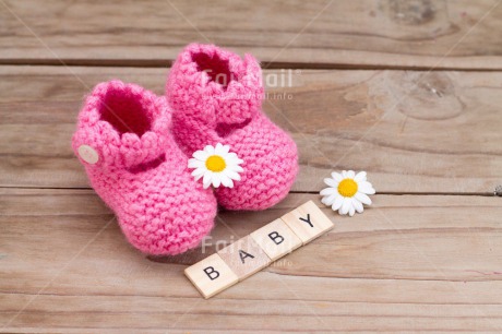 Fair Trade Photo Baby, Birth, Colour image, Crafts, Daisy, Daughter, Flower, Girl, Horizontal, Indoor, Letters, New baby, People, Peru, Pink, Shoe, South America, Text, White, Wood, Yellow