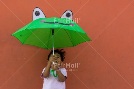Fair Trade Photo Activity, Adjective, Birthday, Body, Child, Childhood, Colour, Congratulations, Emotions, Fathers day, Felicidad sencilla, Freedom, Fun, Funny, Green, Happiness, Hope, Mothers day, New beginning, Object, People, Sister, Smile, Smiling, Strength, Success, Umbrella, Values