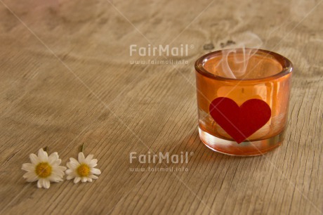 Fair Trade Photo Candle, Colour image, Condolence-Sympathy, Daisy, Day, Fathers day, Flower, Flowers, Glass, Heart, Horizontal, Love, Mothers day, Peru, South America, Table, Valentines day, Wood