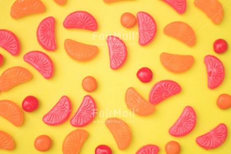 Fair Trade Photo Birthday, Candy, Colour, Colour image, Colourful, Emotions, Food and alimentation, Fruits, Happiness, Happy, Holiday, Horizontal, Orange, Party, Peru, Place, Red, Seasons, South America, Summer, Yellow