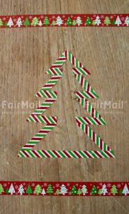 Fair Trade Photo Christmas, Colour image, Green, Peru, Red, South America, Tree, Vertical
