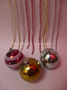 Fair Trade Photo Christmas, Colour image, Gold, Indoor, Peru, Red, Silver, South America, Tabletop, Vertical