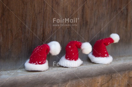 Fair Trade Photo Christmas, Colour image, Hat, Horizontal, Peru, Red, Seasons, Snow, South America, White, Winter