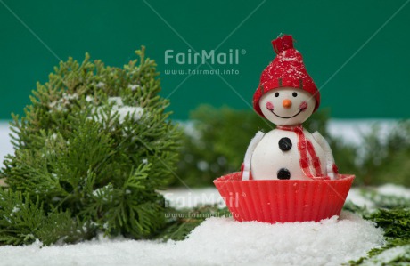 Fair Trade Photo Christmas, Colour image, Green, Horizontal, Peru, Red, Smiling, Snow, Snowman, South America, White