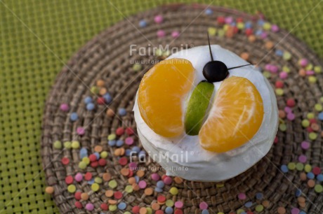Fair Trade Photo Birthday, Butterfly, Colour image, Cupcake, Food and alimentation, Fruits, Horizontal, Mandarin, Party, Peru, South America, Sweets