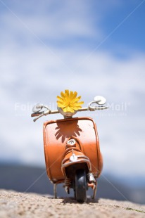Fair Trade Photo Activity, Birthday, Chachapoyas, Clouds, Colour image, Flower, Food and alimentation, Fruits, Holiday, Motorcycle, On the road, Orange, Peru, Sky, South America, Transport, Travel, Travelling, Vertical, Vespa, Yellow