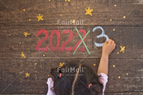 Fair Trade Photo 2023, Activity, Adjective, Celebrating, Child, Draw, Drawing, Girl, Horizontal, New Year, Object, People, Present, Star