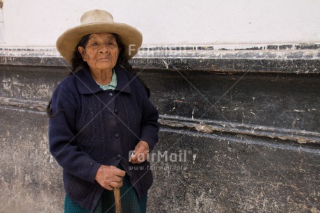 Fair Trade Photo Colour image, Horizontal, Old age, One woman, Outdoor, People, Peru, Sombrero, South America, Streetlife