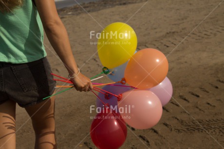 Fair Trade Photo Activity, Balloon, Beach, Birthday, Colour image, Holiday, Horizontal, Party, Peru, South America, Summer, Travel, Walking