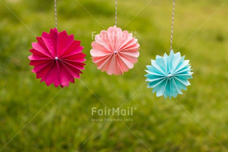Fair Trade Photo Blue, Colour image, Easter, Emotions, Flowers, Grass, Green, Hanging, Happiness, Horizontal, Multi-coloured, Paper, Peru, Pink, Seasons, South America, Spring, Summer