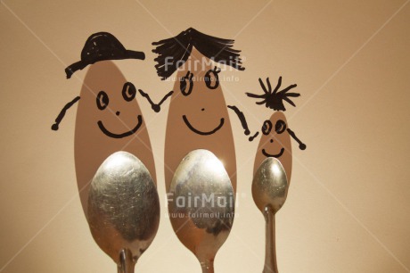Fair Trade Photo Activity, Child, Colour image, Creativity, Drawing, Family, Father, Horizontal, Light, Love, Mother, Peru, Shadow, South America, Spoon