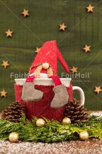 Fair Trade Photo Christmas, Christmas decoration, Colour image, Gnome, Green, Peru, Pine, Red, Santaclaus, South America, Star, Vertical