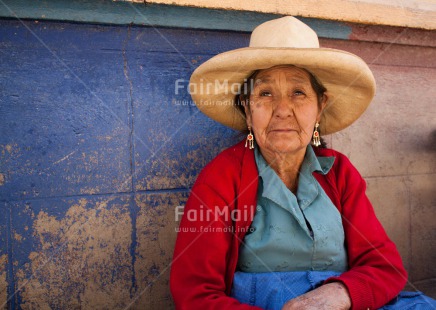 Fair Trade Photo Activity, Day, Ethnic-folklore, Hat, Horizontal, Latin, Looking away, One woman, Outdoor, People, Peru, Portrait headshot, Rural, Sombrero, South America