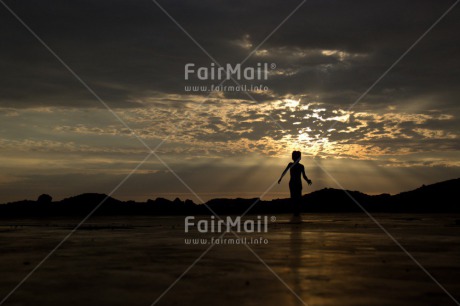 Fair Trade Photo 5 -10 years, Activity, Child, Clouds, Colour image, Evening, Horizontal, Peru, Playing, Shooting style, Silhouette, Sky, South America, Sunset, Walking