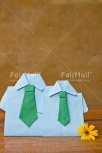Fair Trade Photo Birth, Boy, Colour image, Fathers day, Flower, Green, Horizontal, New baby, People, Peru, Shirt, South America, Tie, Wood, Yellow