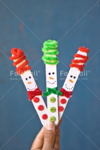 Fair Trade Photo Blue, Body, Christmas, Christmas decoration, Colour, Colour image, Green, Hand, Object, Place, Red, Snowman, South America, Vertical