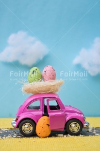 Fair Trade Photo Adjective, Birthday, Car, Cloud, Easter, Egg, Food and alimentation, Moving, Nature, Nest, New beginning, New home, Object, Transport, Vertical