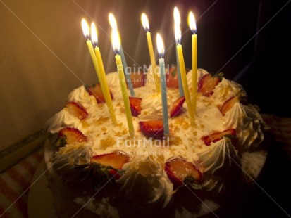 Fair Trade Photo Birthday, Cake, Candle, Colour image, Congratulations, Flame, Food and alimentation, Horizontal, Indoor, Party, Peru, South America, Tabletop
